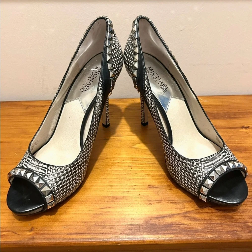 Michael Kors Ella Leather Peep Toe Black and Silver Studded Pumps. Size 6.5